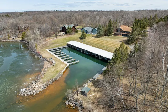$1,899,900 | 1242 Maple Leaf Drive, Walker, MN 56484