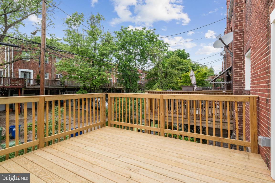 3706 Rexmere Road Baltimore, MD 21218 - Photo 23 of 26 Deck