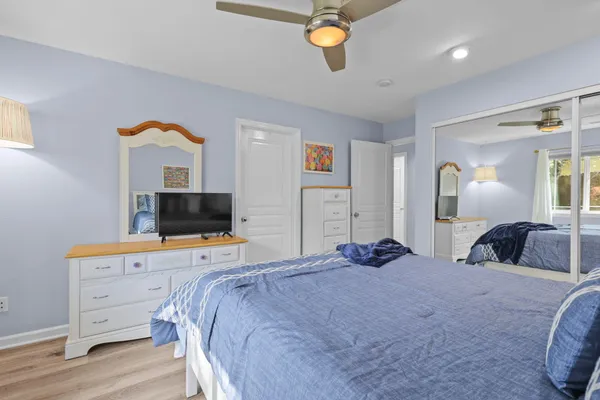 $559,900 | 672 Reddington Drive, Redding, CA 96003