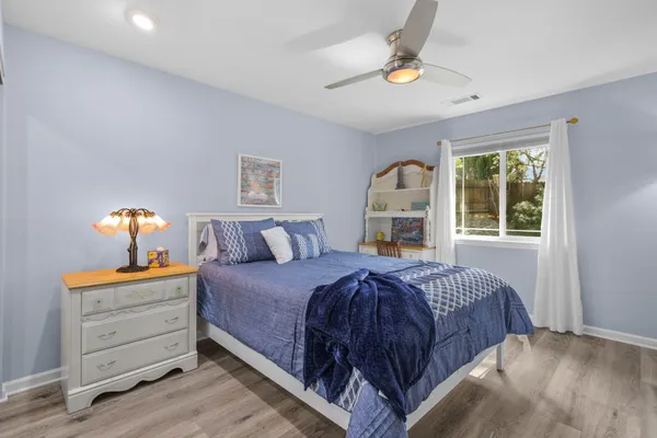 $579,990 | 672 Reddington Drive, Redding, CA 96003