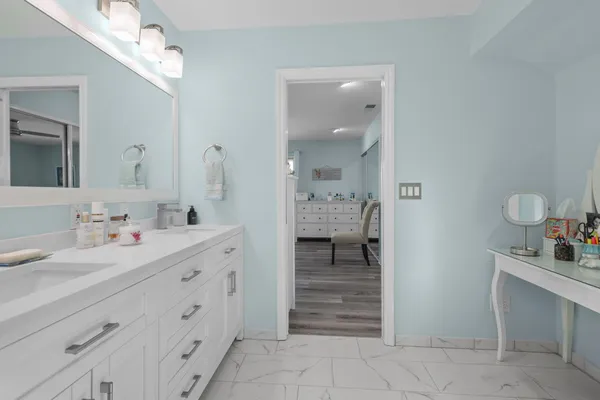 $559,900 | 672 Reddington Drive, Redding, CA 96003