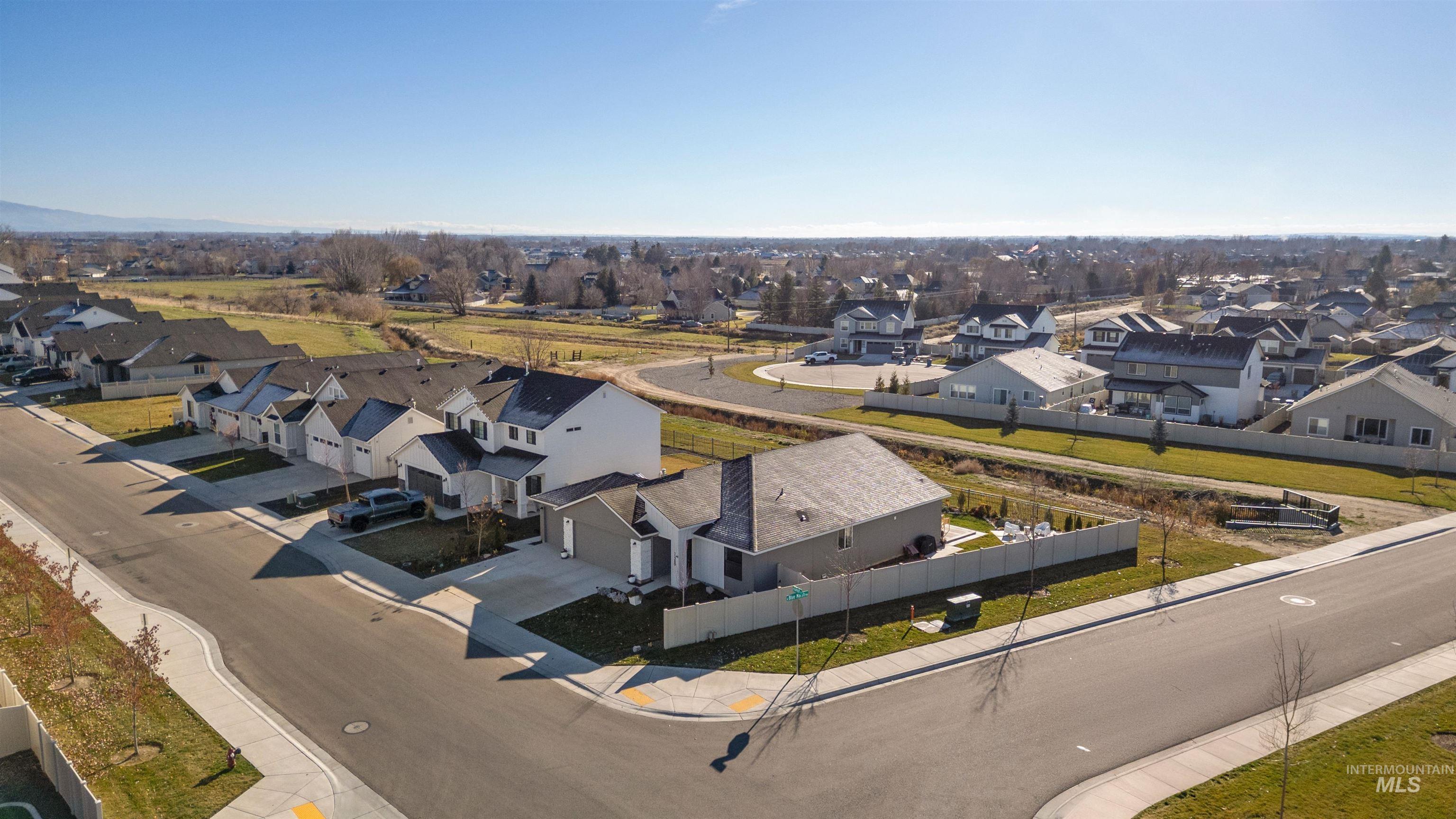 11289 West Langit Street Star, ID 83669 - Photo 32 of 33 Aerial perspective of suburban area
