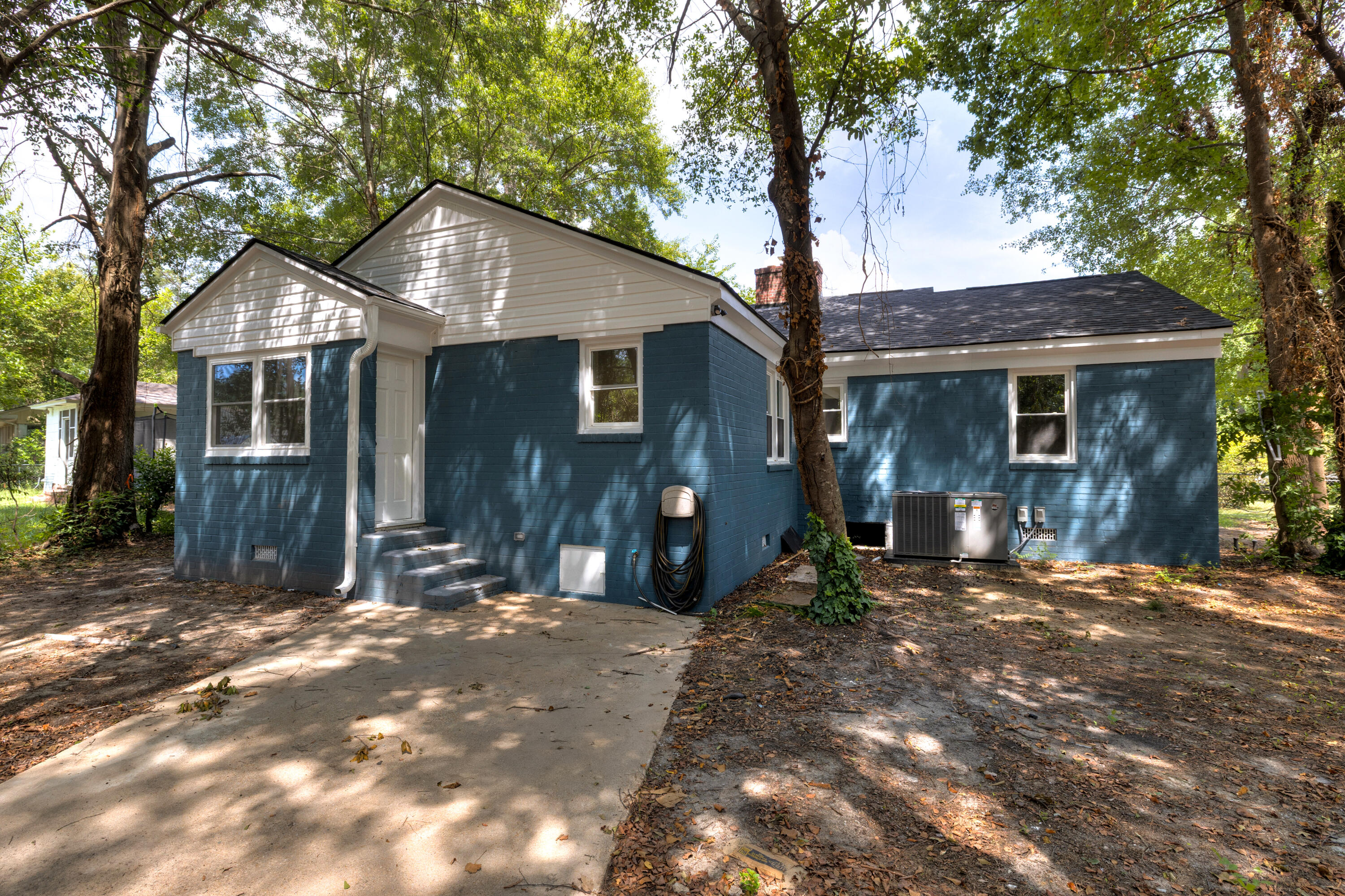 43 Reed Street Sumter, SC 29150 - Photo 23 of 26 04
