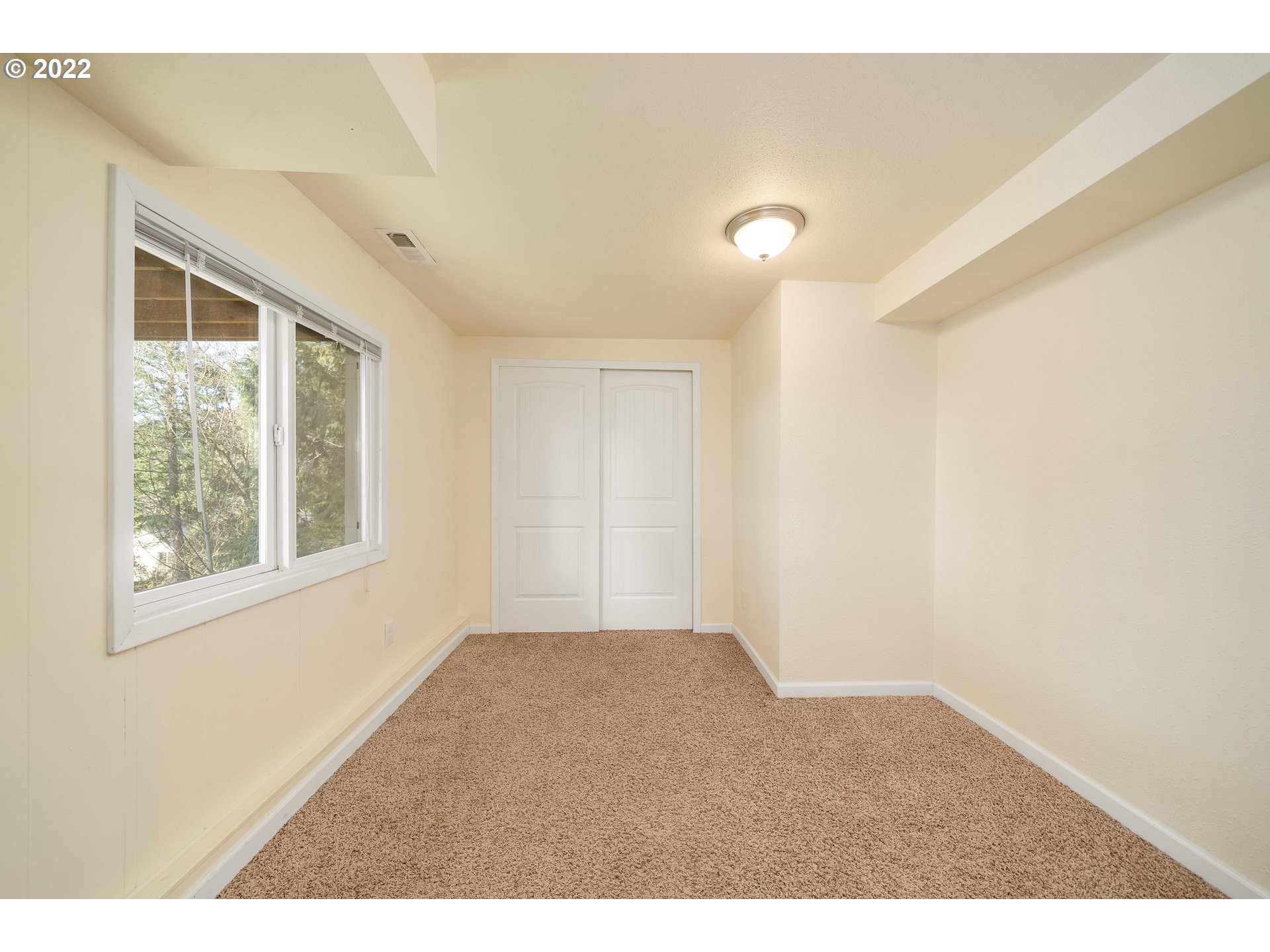 3374 Southwest Fairmount Boulevard Portland, OR 97239 - Photo 23 of 32 Gallery Image 23