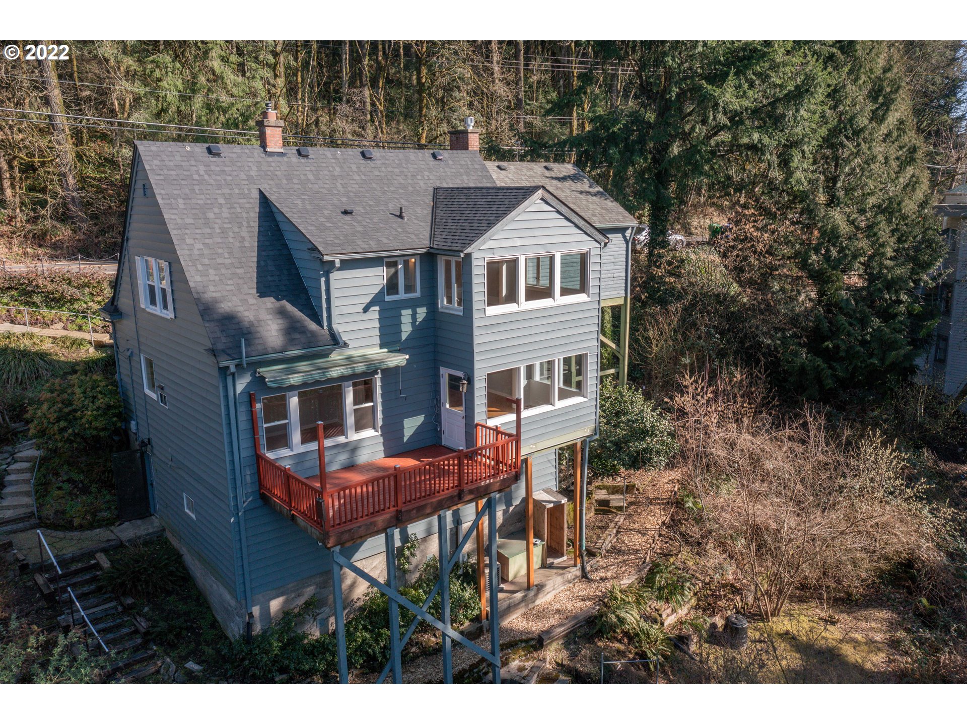 3374 Southwest Fairmount Boulevard Portland, OR 97239 - Photo 29 of 32 Gallery Image 29