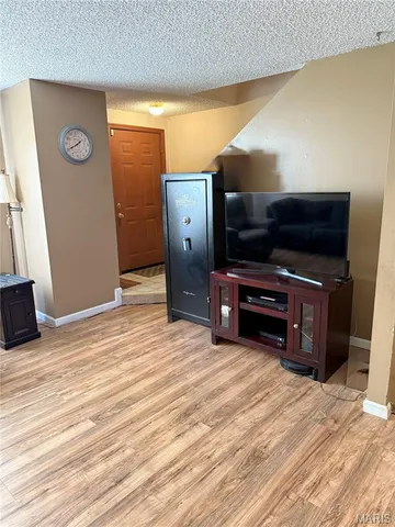 $149,900 | 9734 Raintree Village Drive, Unit 4B, Hillsboro, MO 63050