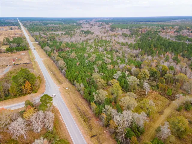 $220,000 | 301 Broadhurst Road East, Jesup, GA 31546