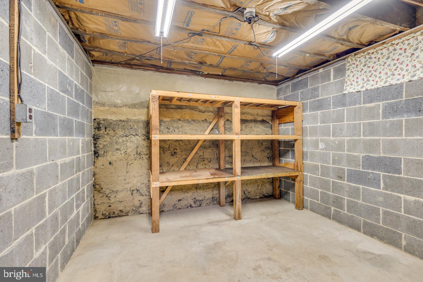 694 Chatsworth Road Tabernacle, NJ 08088 - Photo 19 of 70 separate storage area/man cave