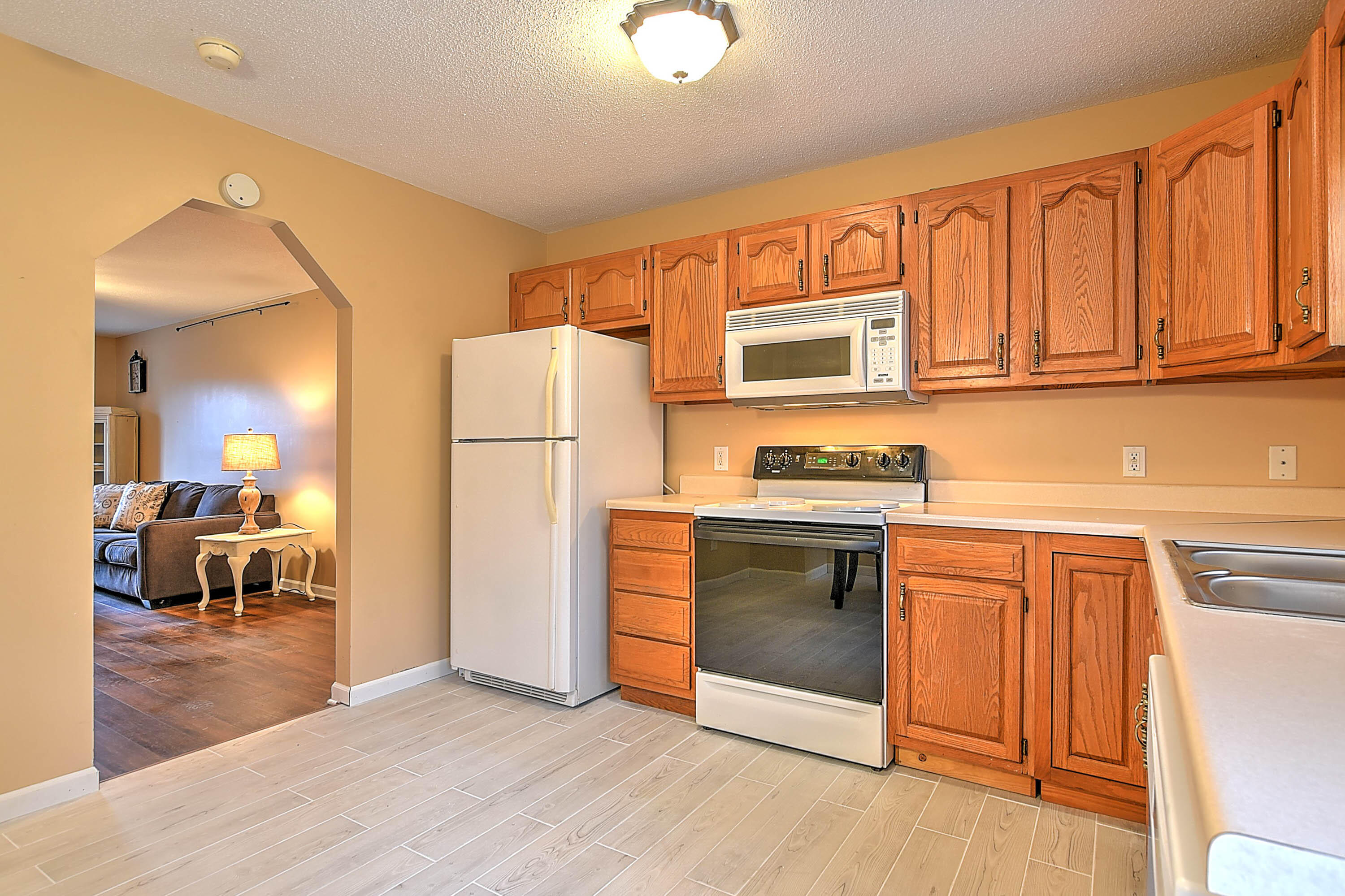 112 Winners Circle, Unit C8 Bristol, TN 37620 - Photo 4 of 26 Winners Cir-6