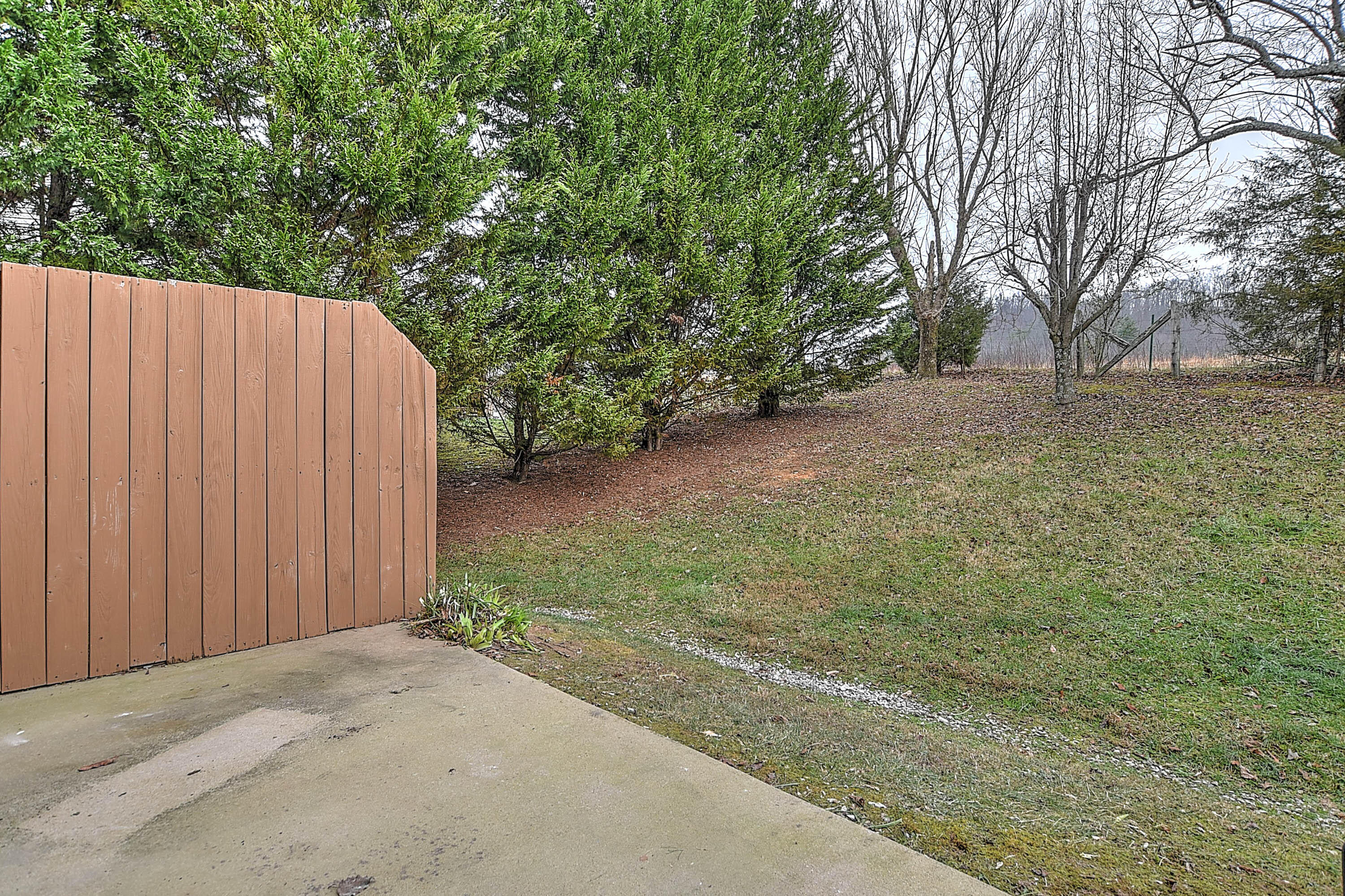112 Winners Circle, Unit C8 Bristol, TN 37620 - Photo 8 of 26 Winners Cir-17
