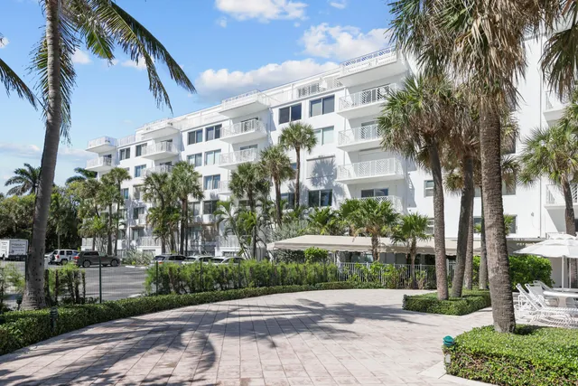 $10,000 | 170 North Ocean Boulevard, Unit 605, Palm Beach, FL 33480