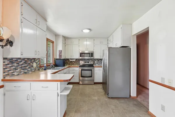 $268,000 | 30625 Broadway Street North, Lindstrom, MN 55045