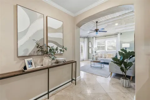 $1,095,000 | 101 26th Avenue Northeast, St. Petersburg, FL 33704