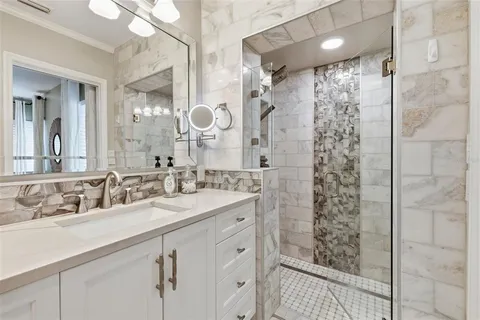 $1,095,000 | 101 26th Avenue Northeast, St. Petersburg, FL 33704