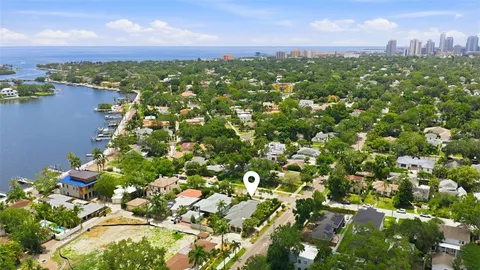 $1,095,000 | 101 26th Avenue Northeast, St. Petersburg, FL 33704