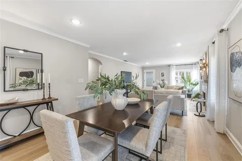 $1,095,000 | 101 26th Avenue Northeast, St. Petersburg, FL 33704