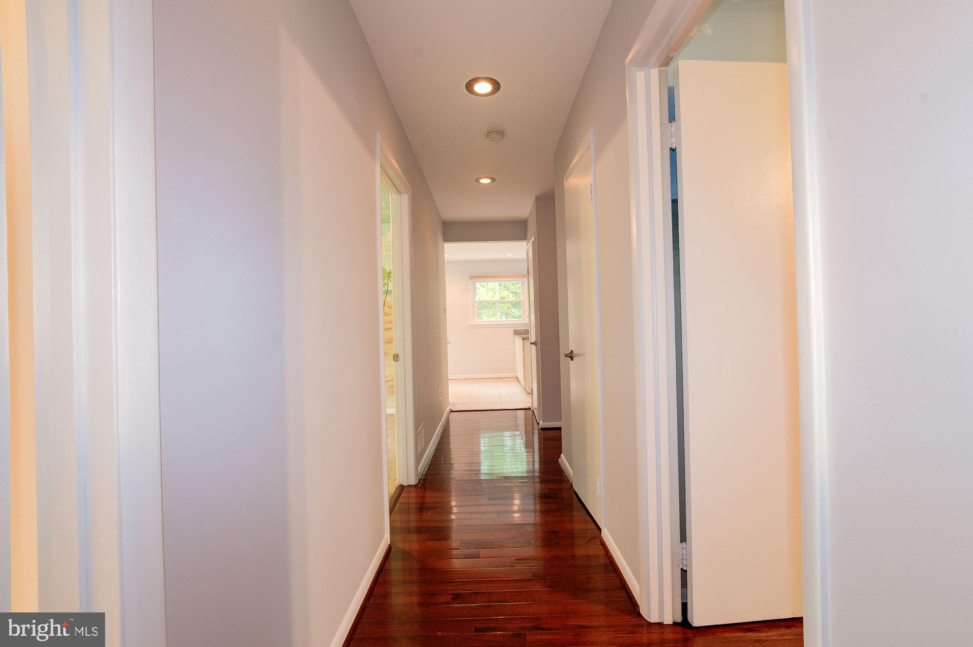 12825 Jingle Lane Silver Spring, MD 20906 - Photo 14 of 29 Hallway to bedrooms.