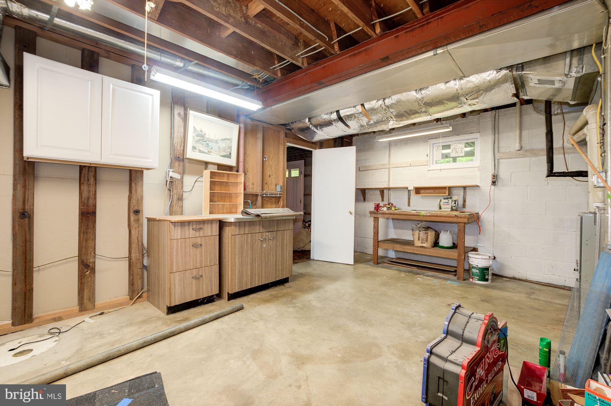 12825 Jingle Lane Silver Spring, MD 20906 - Photo 22 of 29 Additional storage and workroom !