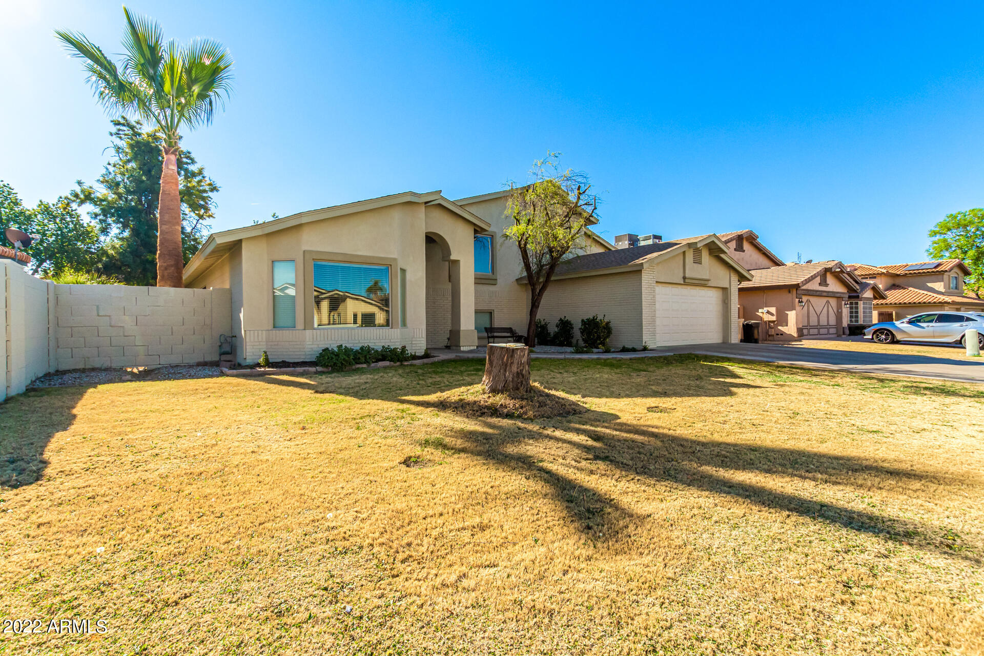 6939 West Bloomfield Road Peoria, AZ 85381 - Photo 2 of 32 02 - Bloomfield