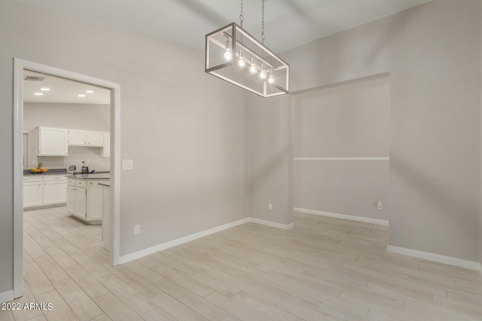 6939 West Bloomfield Road Peoria, AZ 85381 - Photo 7 of 32 07 - Bloomfield