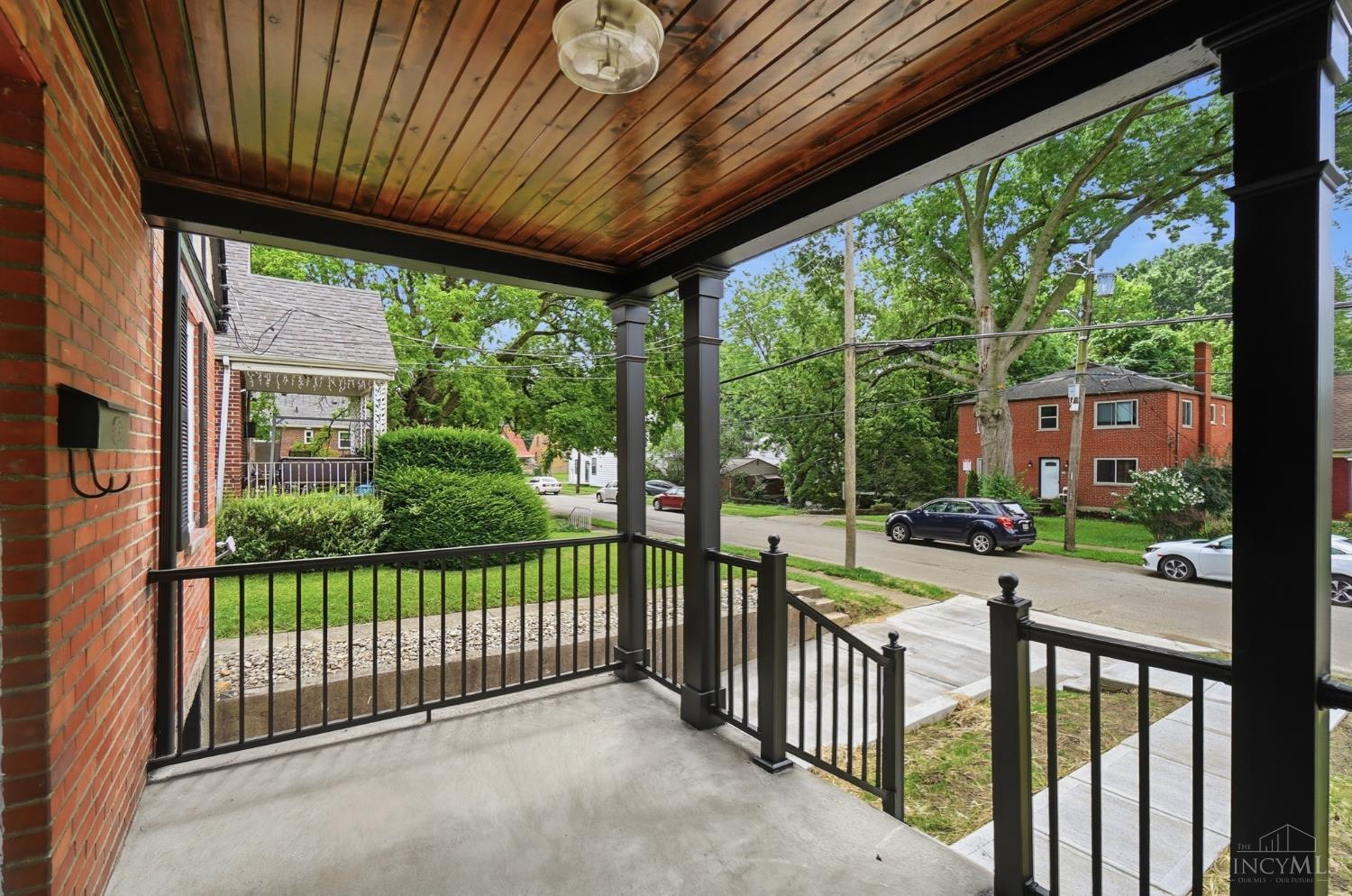 2280 Rosedale Avenue Golf Manor, OH 45237 - Photo 5 of 56