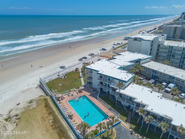 $1,850 | 935 North Atlantic Avenue, Unit 318, Daytona Beach, FL 32118