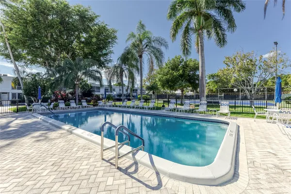$1,950 | 6253 Bay Club Drive, Unit 1, Fort Lauderdale, FL 33308