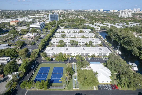 $1,950 | 6253 Bay Club Drive, Unit 1, Fort Lauderdale, FL 33308