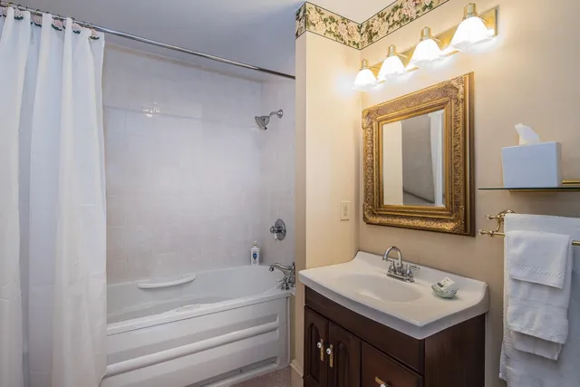 $1,299,000 | 70 North Main Street, Rutland, VT 05701