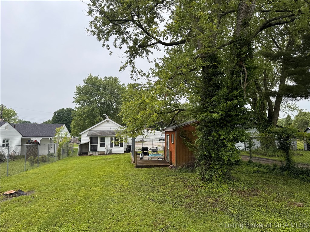 202 R Street Bedford, IN 47421 - Photo 14 of 15