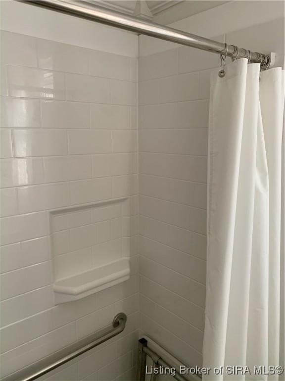 202 R Street Bedford, IN 47421 - Photo 9 of 15