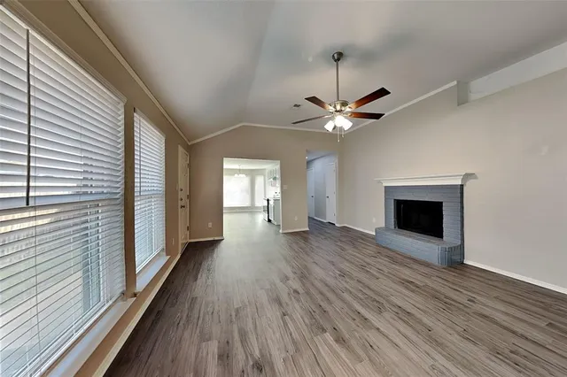 $1,885 | 7204 Harris Meadows Drive, Arlington, TX 76002