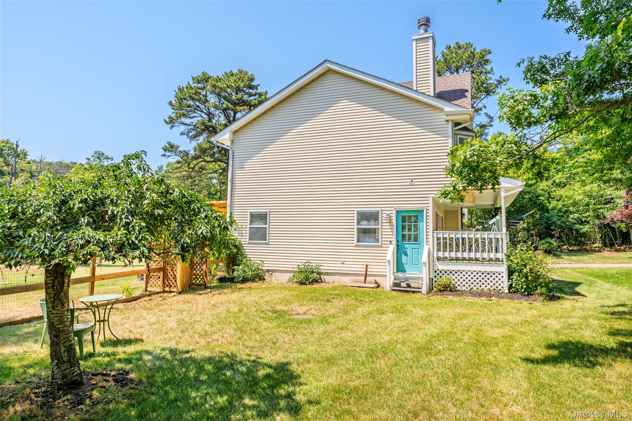 22 Bellhaven Road Bellport, NY 11713 - Photo 37 of 45
