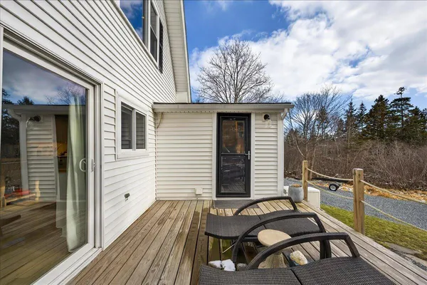 $635,000 | 32 Burnt Cove Road, Stonington, ME 04681