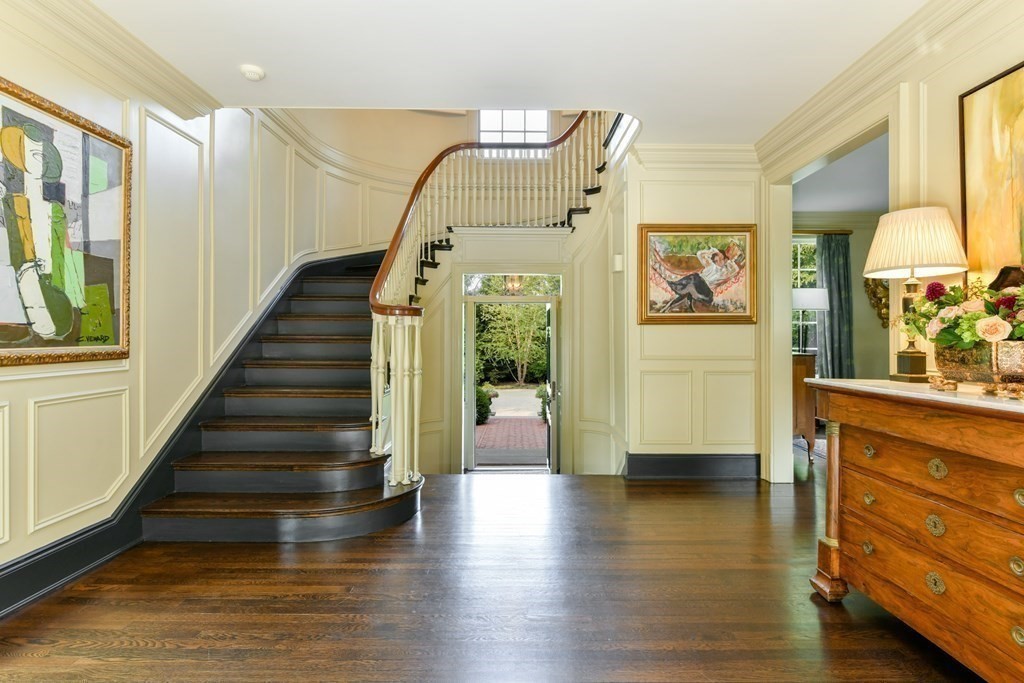 8 Rolling Lane Weston, MA 02493 - Photo 18 of 42