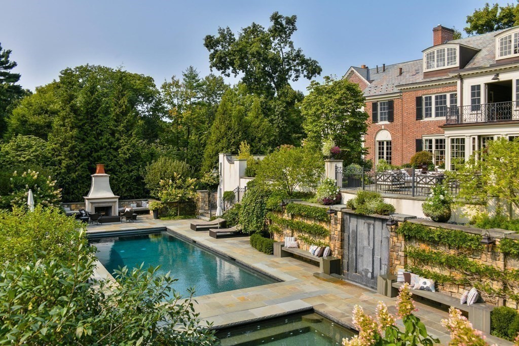 8 Rolling Lane Weston, MA 02493 - Photo 30 of 42