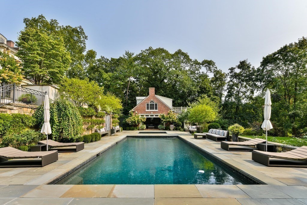 8 Rolling Lane Weston, MA 02493 - Photo 32 of 42