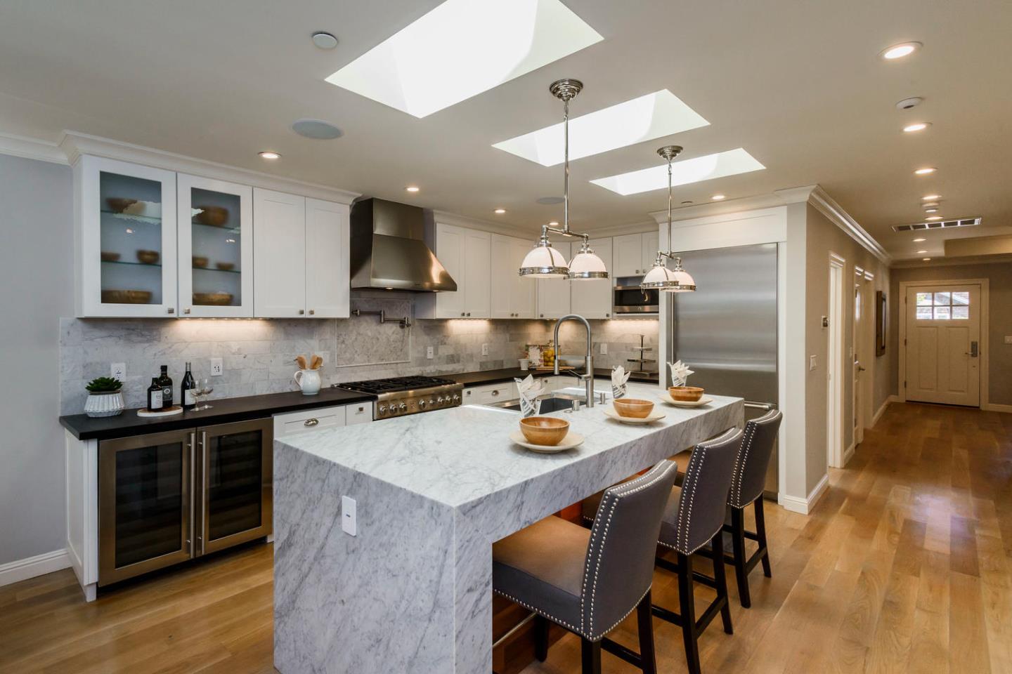 125 Bancroft Road Burlingame, CA 94010 - Photo 2 of 17 Gallery Image 2