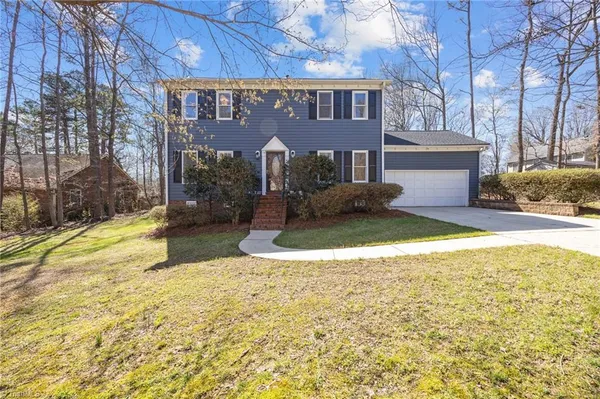 $329,900 | 2802 Breckenridge Court, High Point, NC 27265
