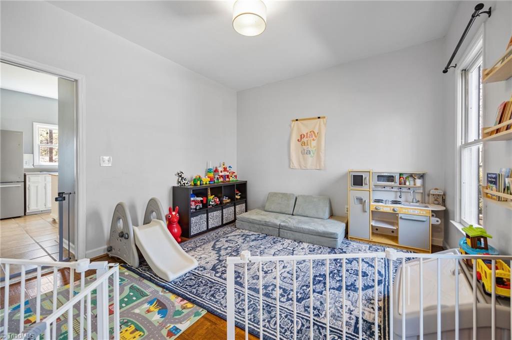 2802 Breckenridge Court High Point, NC 27265 - Photo 15 of 49