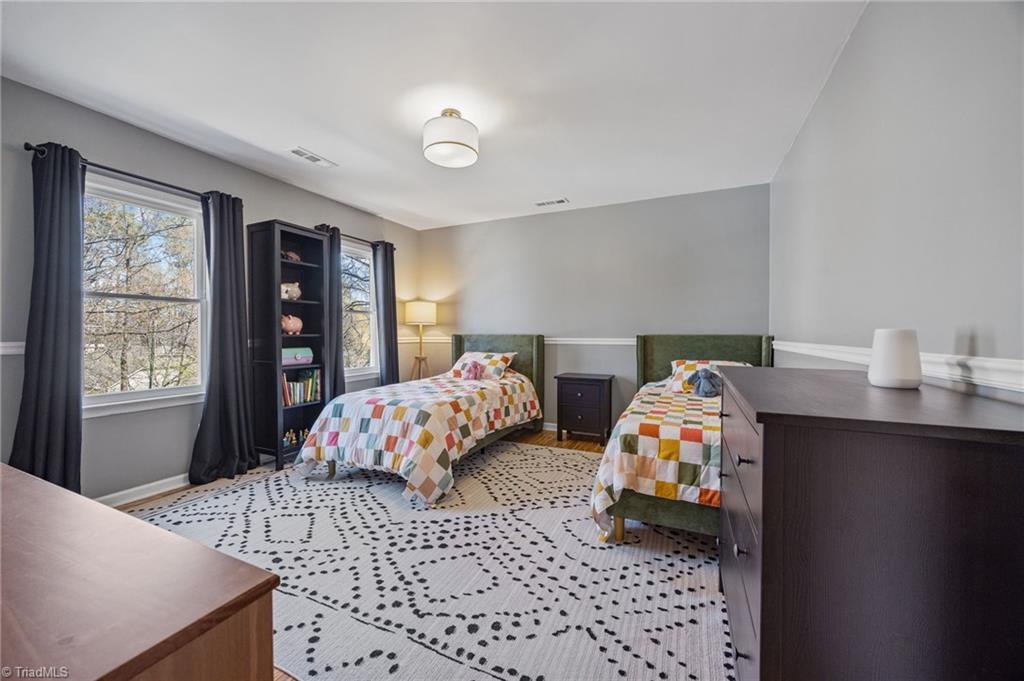 2802 Breckenridge Court High Point, NC 27265 - Photo 24 of 49