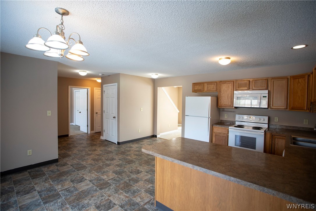 9422 Partridge Road Colden, NY 14033 - Photo 5 of 34