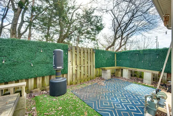$2,000 | 3401 Anderson Road, Unit 4, Antioch, TN 37013