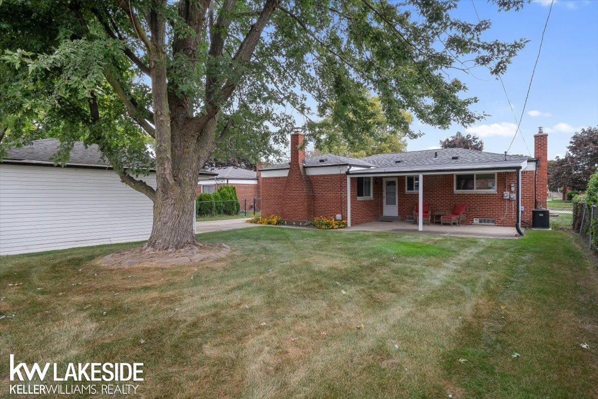 34629 Greentrees Road Sterling Heights, MI 48312 - Photo 34 of 41 50154829-d202f8c3-1aa4-4c71-b59a-659208d23207.JPG