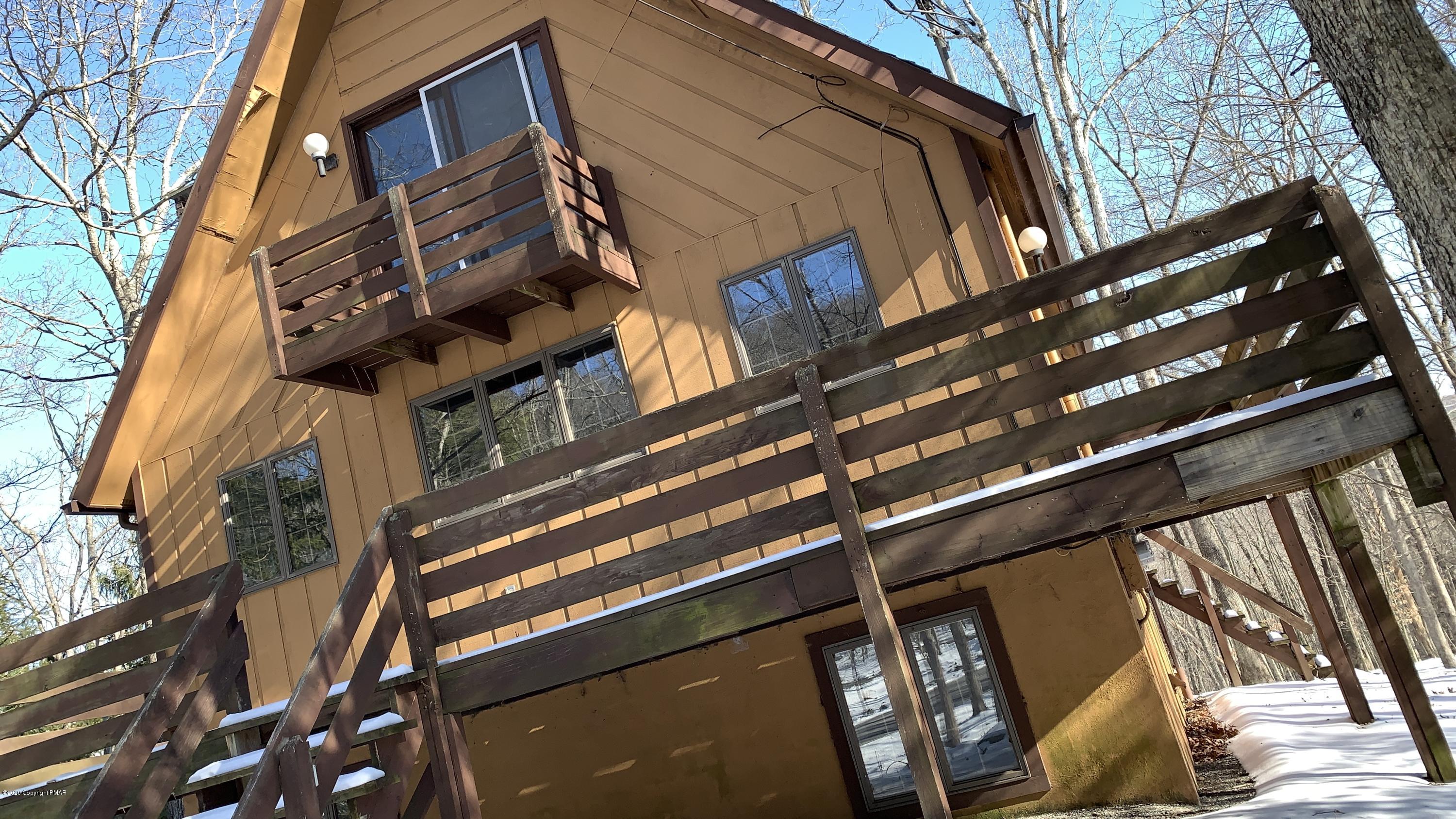 6014 Decker Road Bushkill, PA 18324 - Photo 2 of 24 2020-01-22 13.32.49