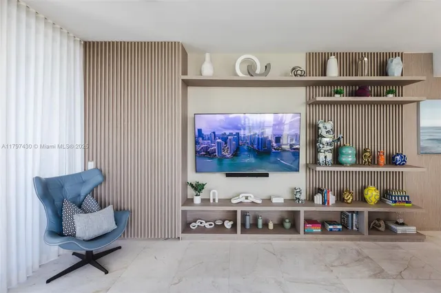 $12,900 | 480 Northeast 31st Street, Unit 3407, Miami, FL 33137