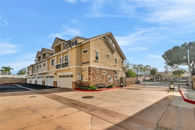 $935,000 | 4842 Sapphire Way, Cypress, CA 90630