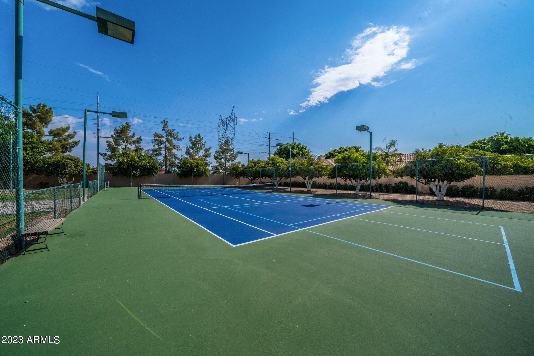 622 North Miramar Mesa, AZ 85213 - Photo 79 of 80 Pickleball-Tennis courts