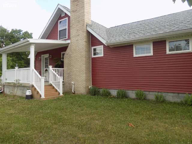 6243 Reid Road Swartz Creek, MI 48473 - Photo 5 of 98 21187519-4.JPG