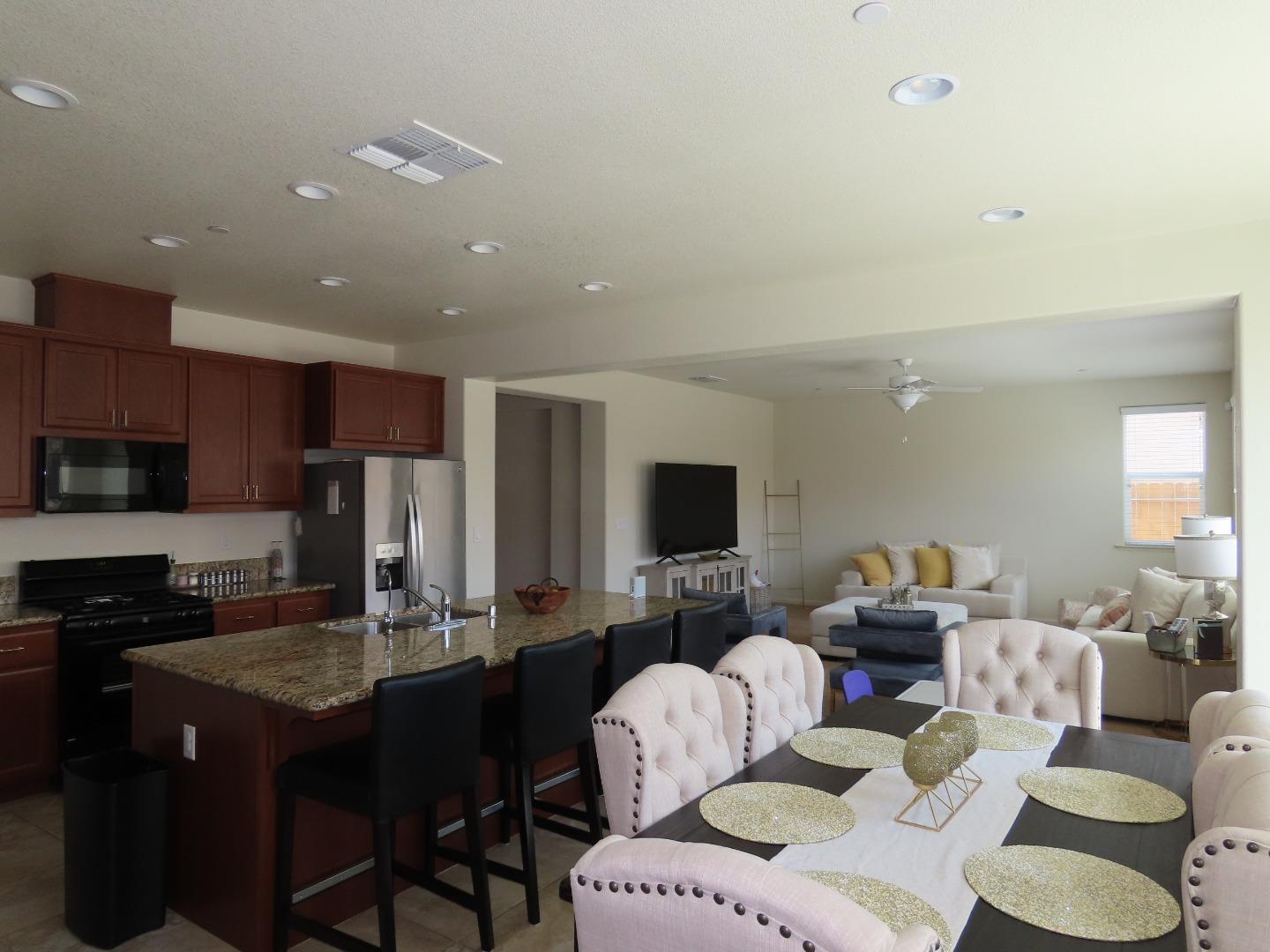 1445 Willmott Road Los Banos, CA 93635 - Photo 4 of 28 Gallery Image 4